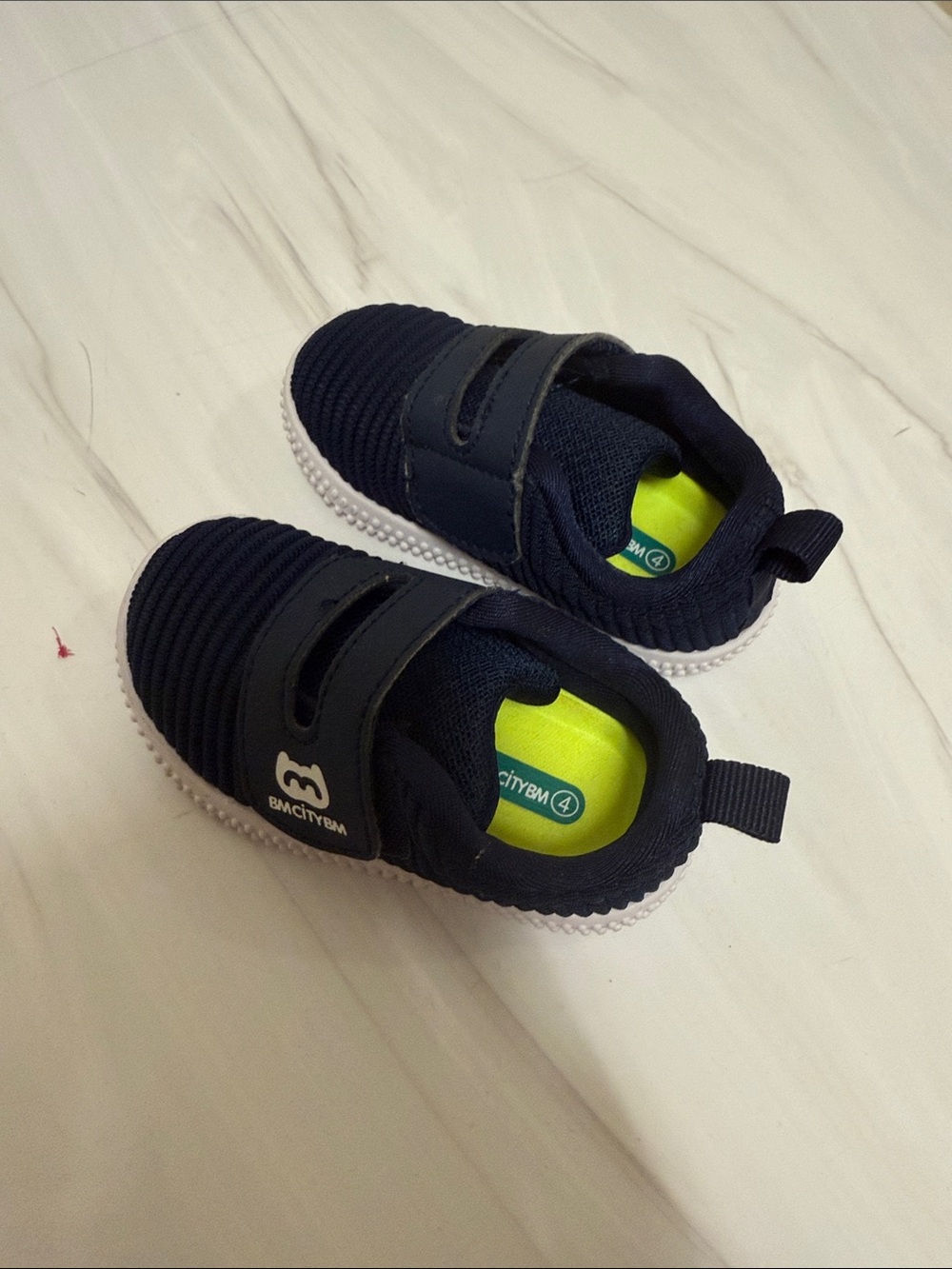 Navy Kids' Hook-and-Loop Athletic Sneakers